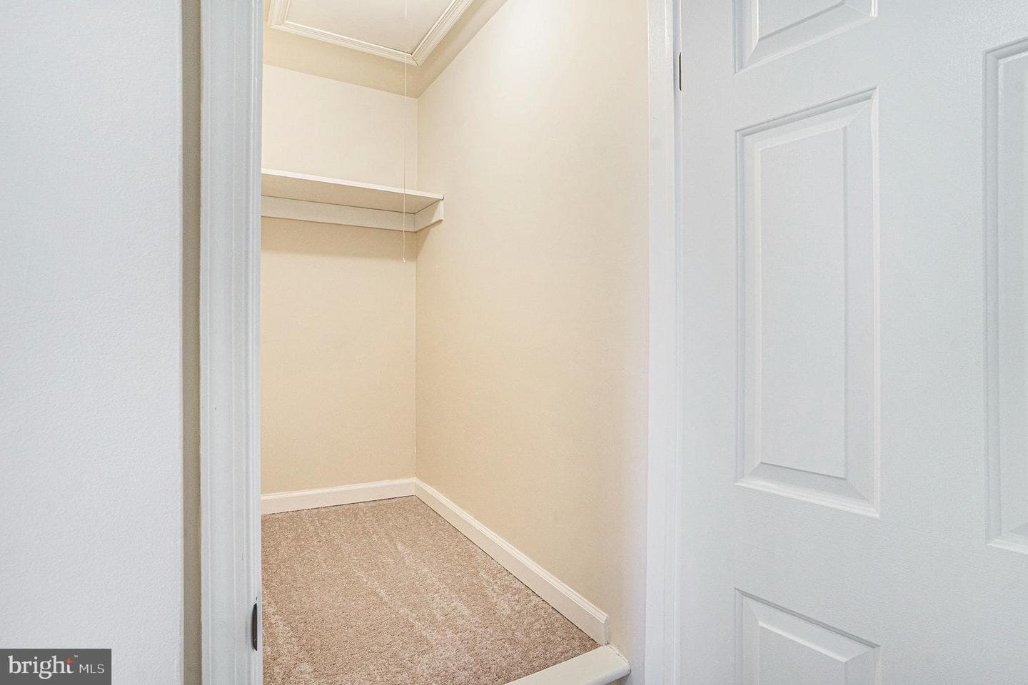 525 Maple Glen Circle photo 27
