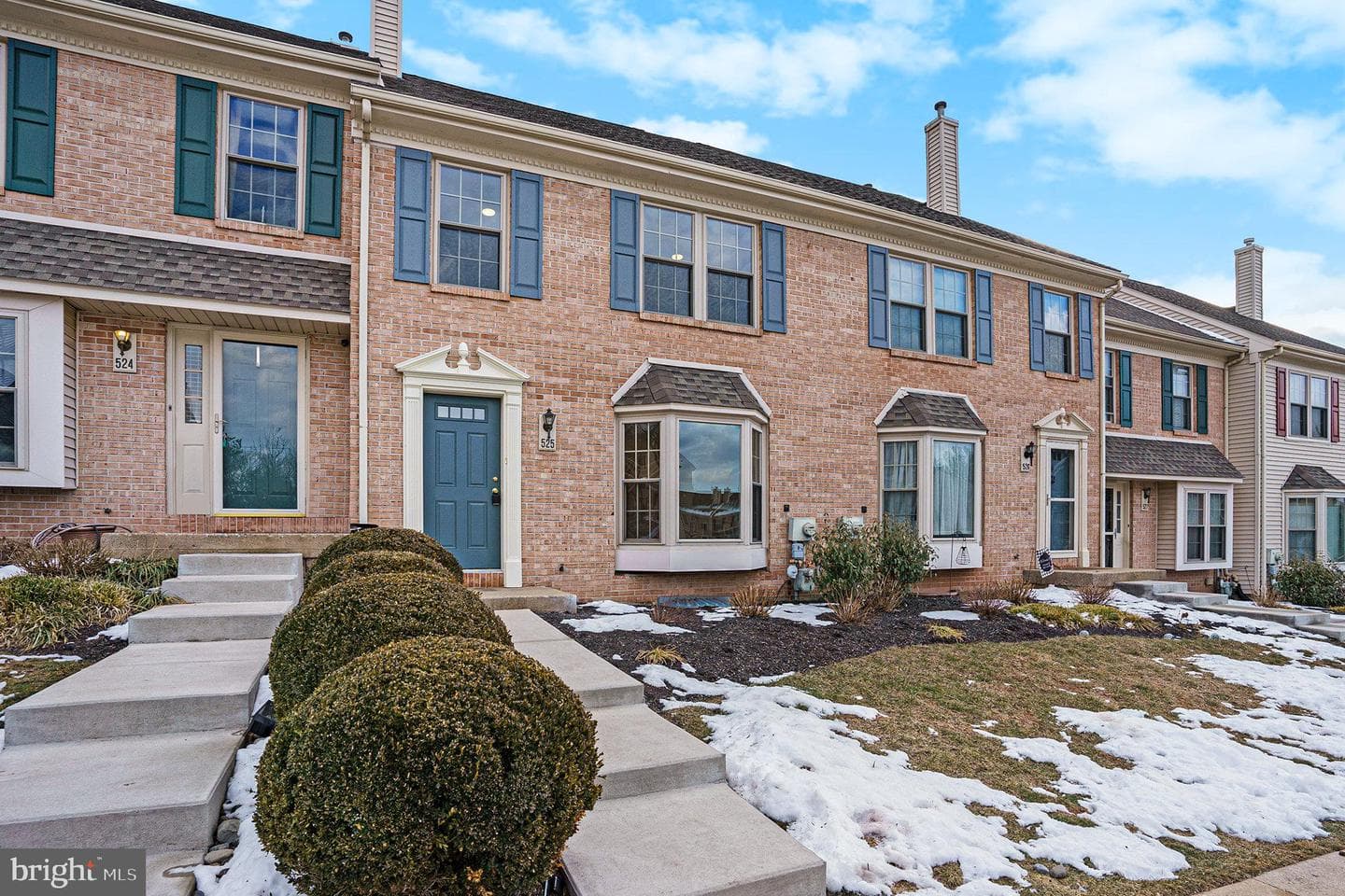525 Maple Glen Circle photo 3