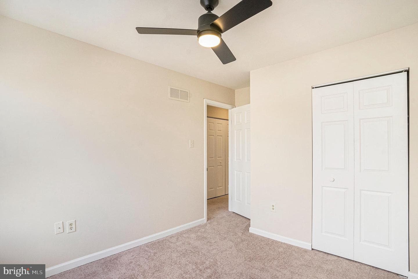525 Maple Glen Circle photo 30