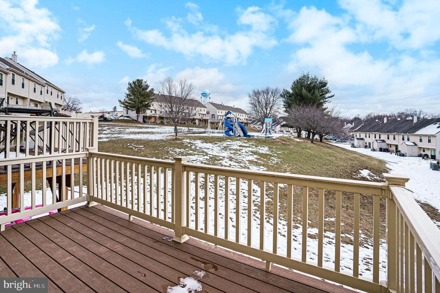 525 Maple Glen Circle photo 37