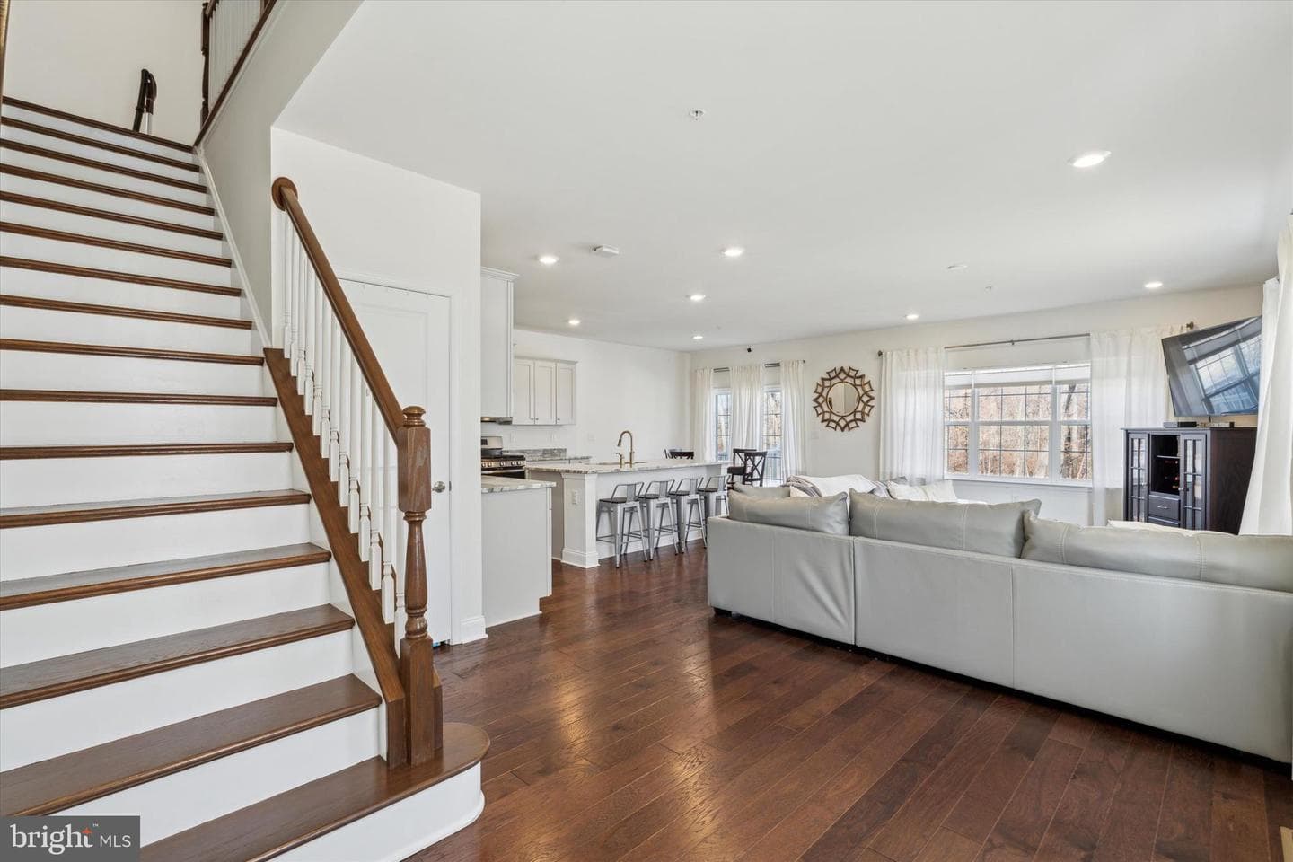 112 Thomond Way photo 3
