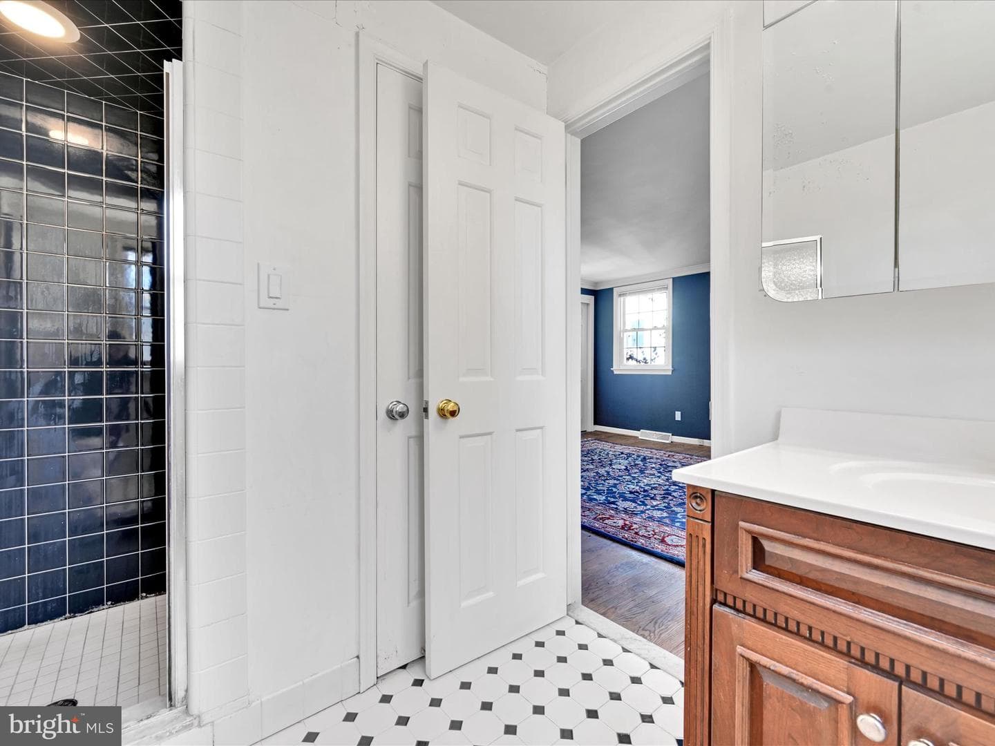 104 Shirley Road photo 19