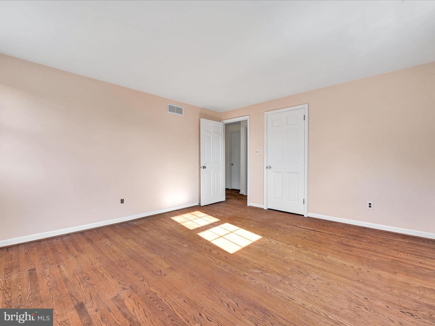 104 Shirley Road photo 23