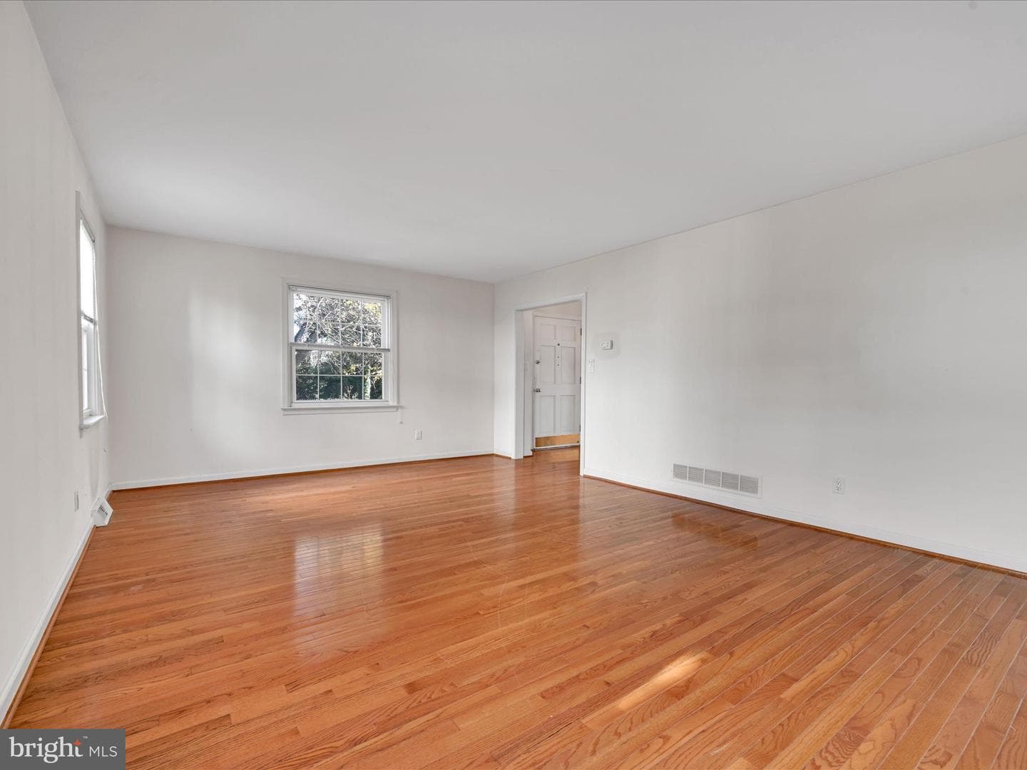 104 Shirley Road photo 6