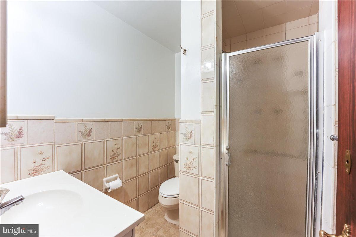 802 Northview Boulevard photo 43