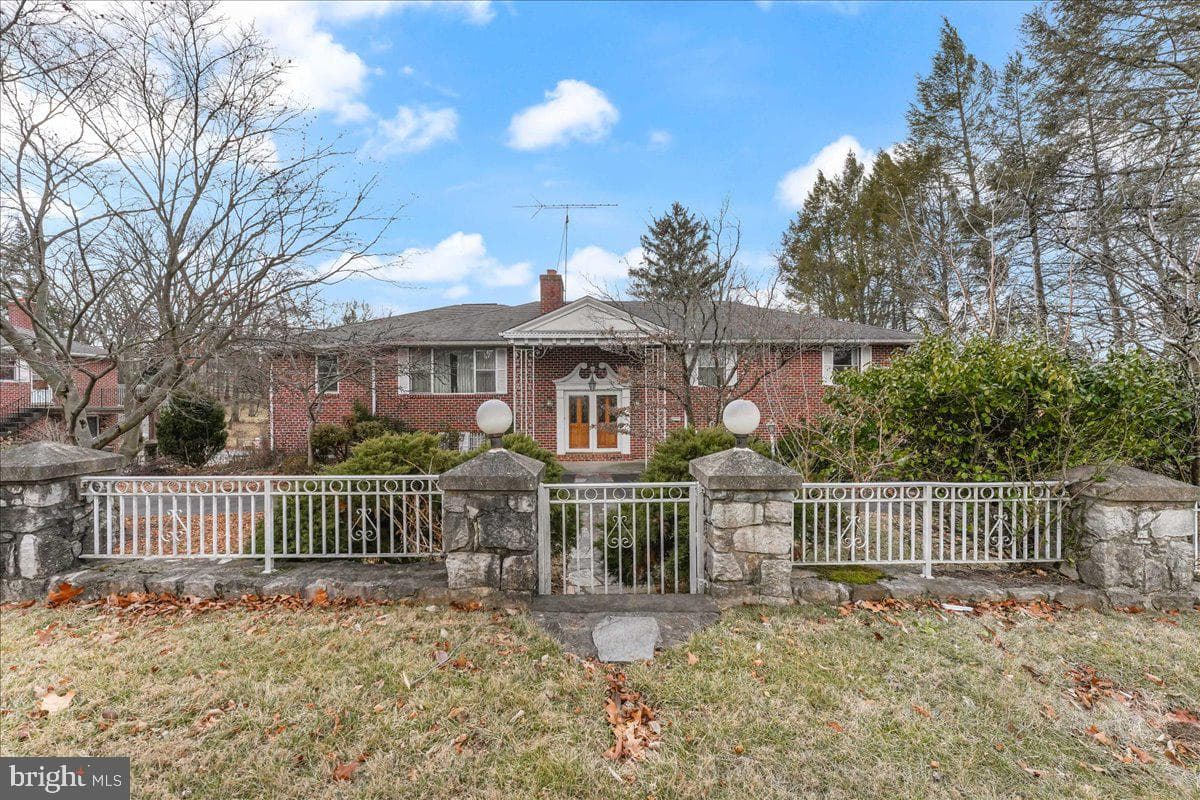 802 Northview Boulevard photo 49