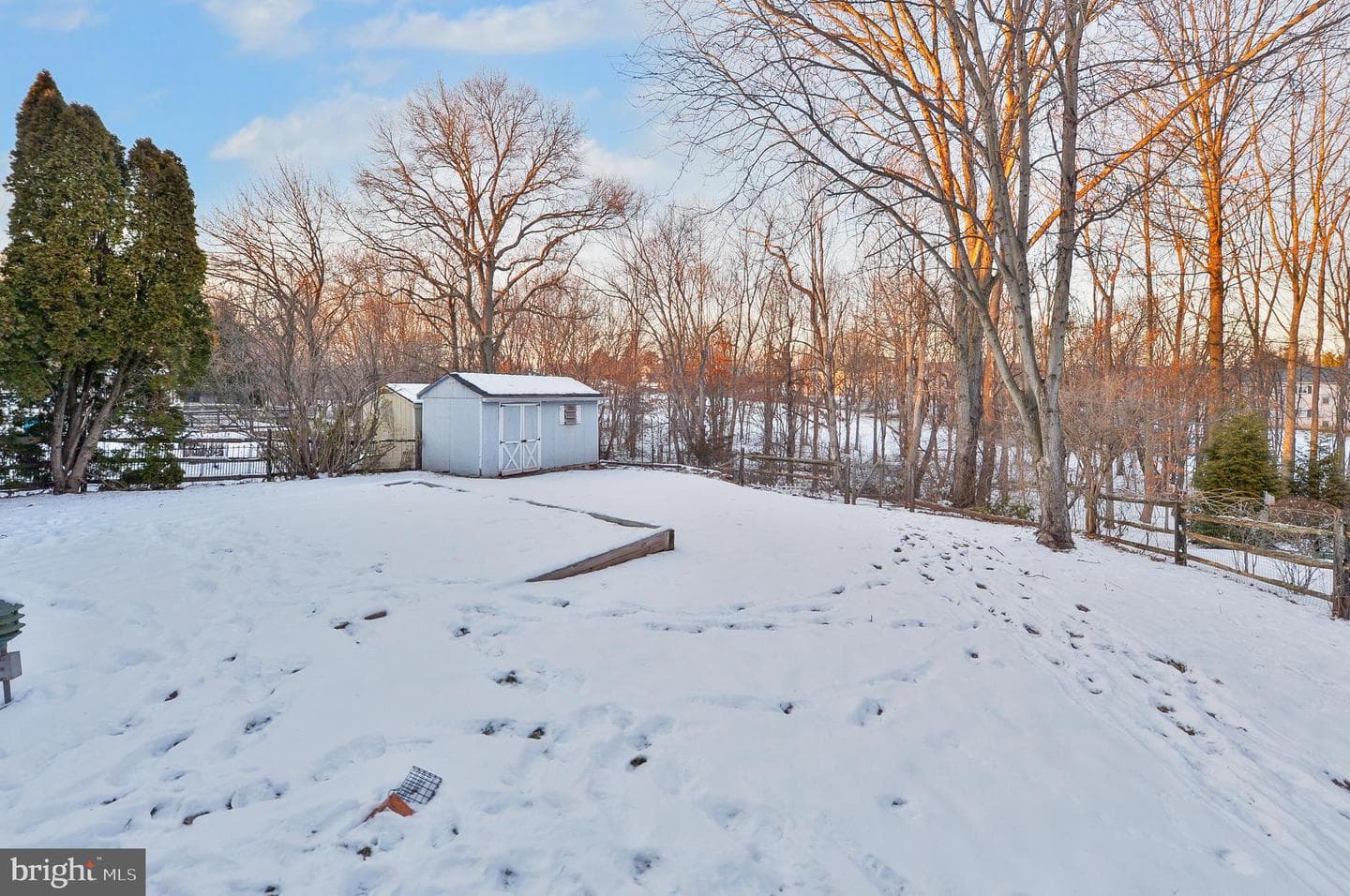 351 Huckleberry Lane photo 3