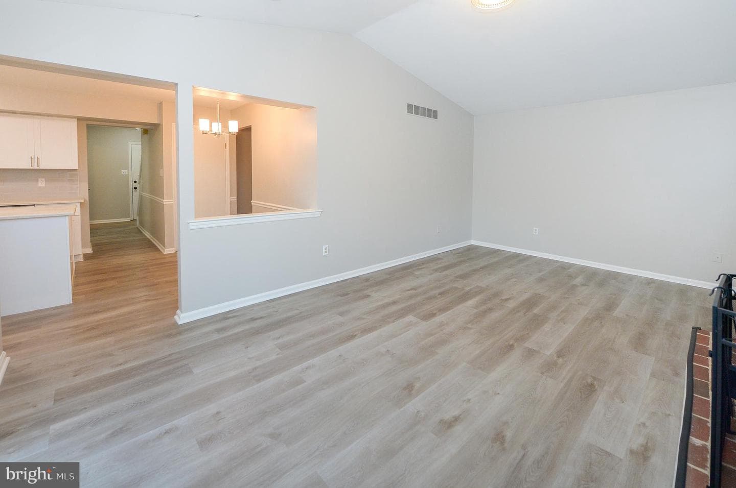 351 Huckleberry Lane photo 8