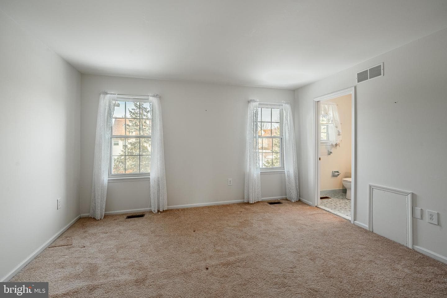 159 Jefferson Court photo 11