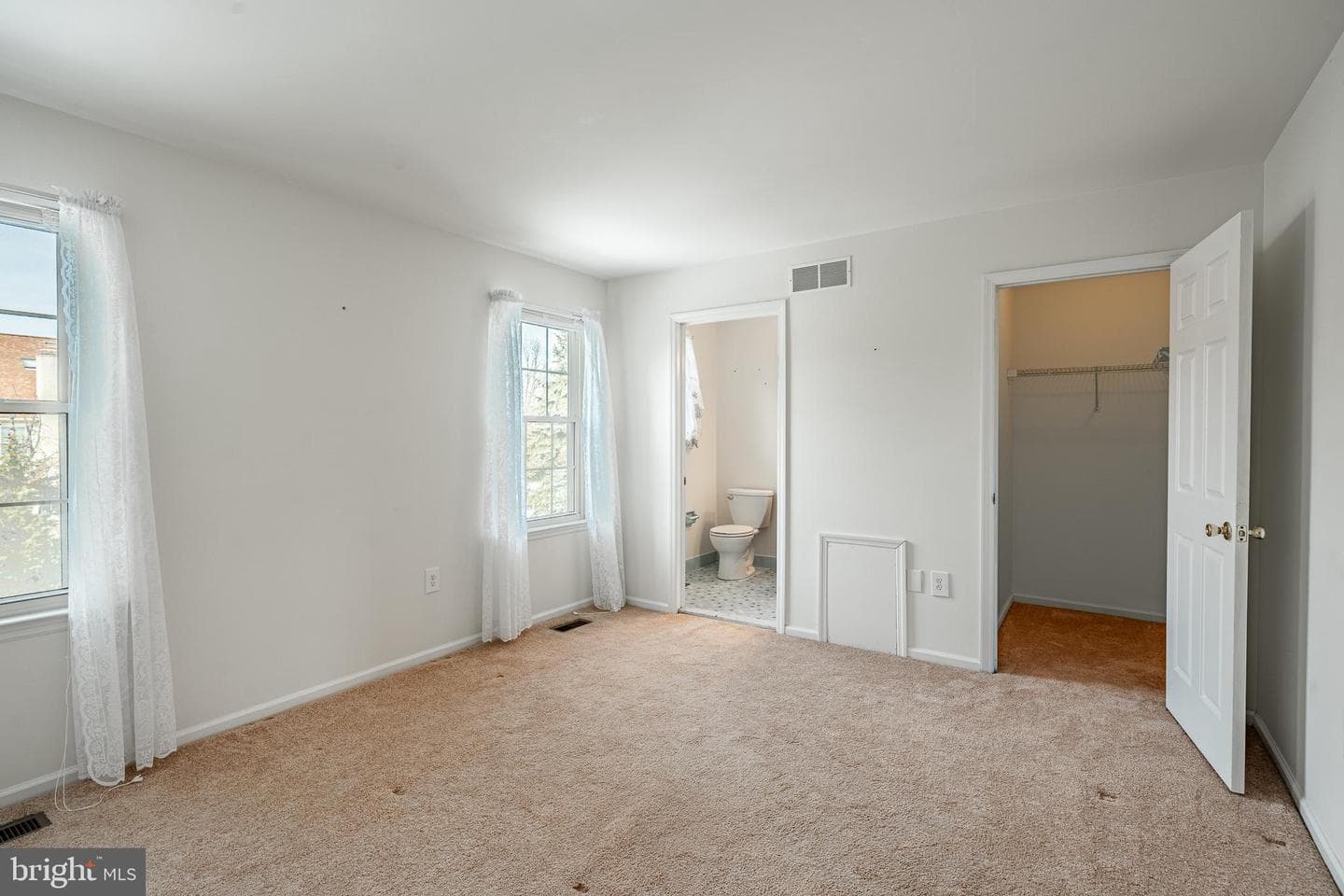 159 Jefferson Court photo 12