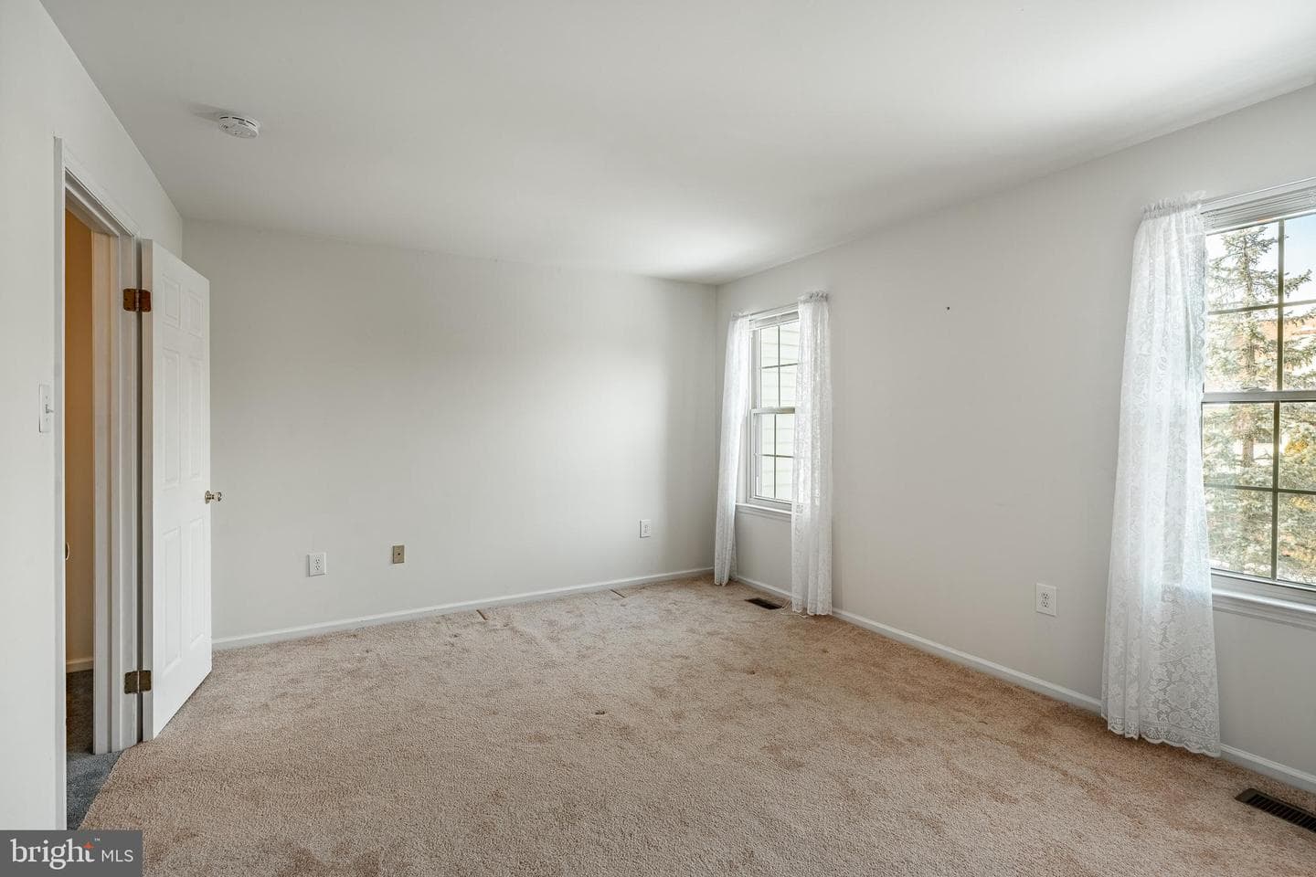 159 Jefferson Court photo 13