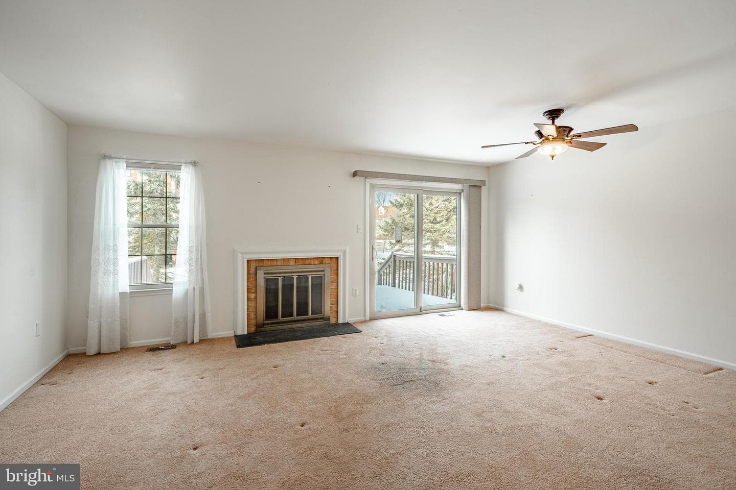 159 Jefferson Court photo 5