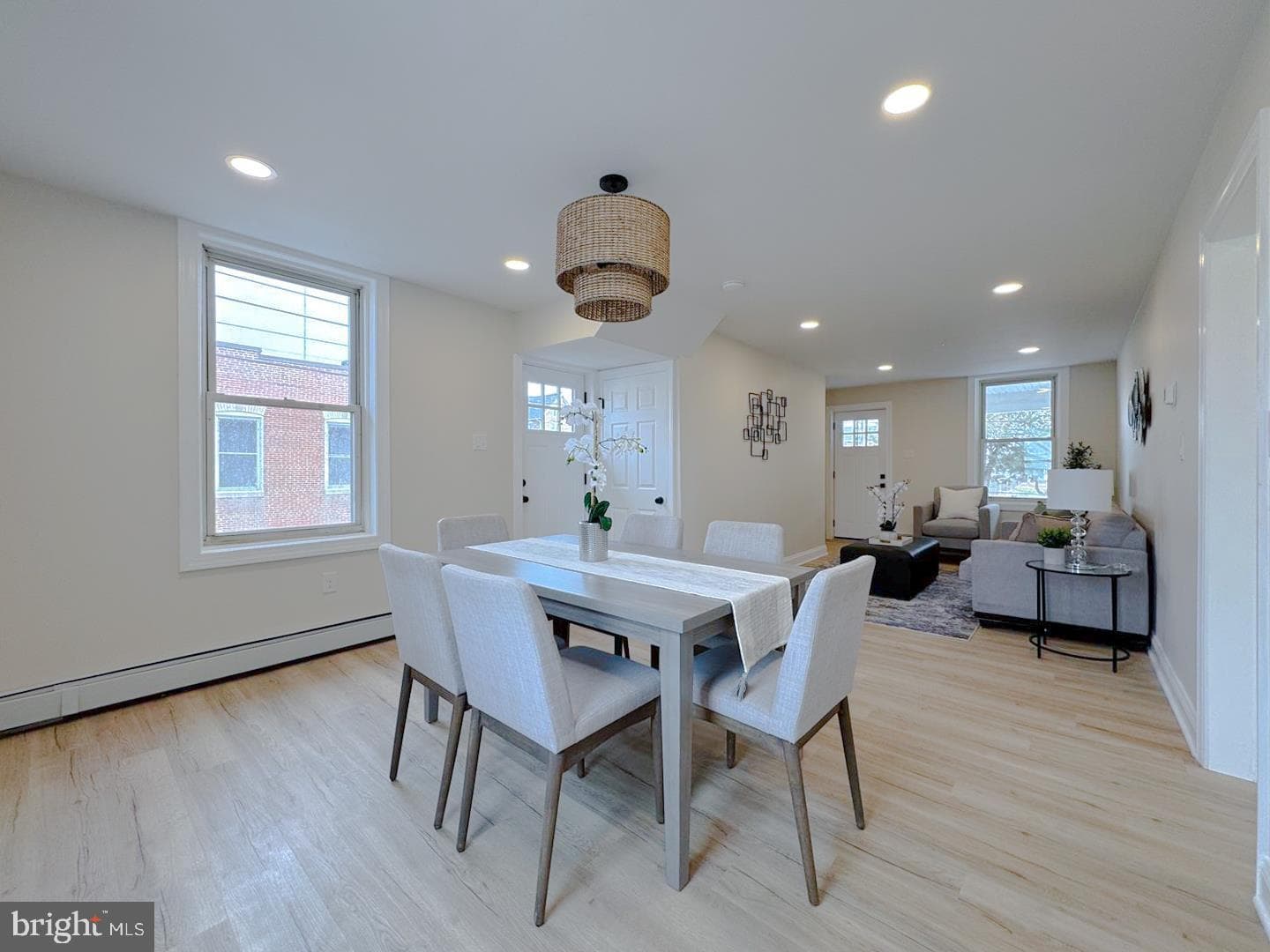 335 E Vine Street photo 7