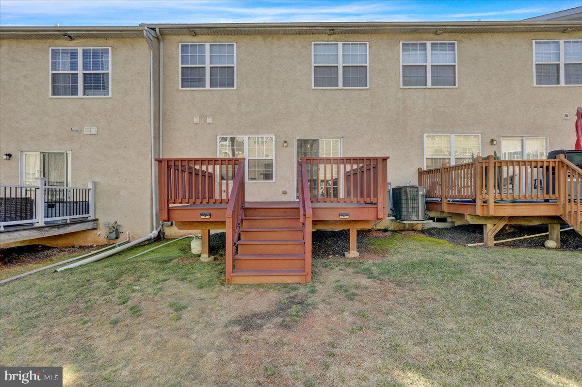 913 Carrington Drive photo 31