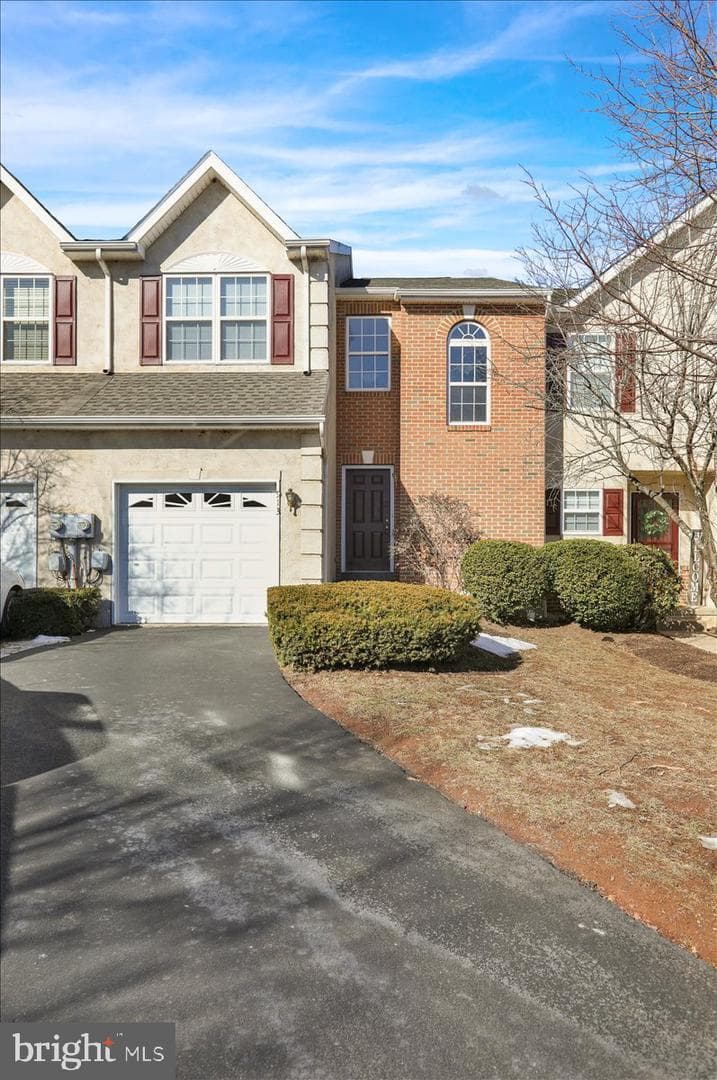 913 Carrington Drive photo 32