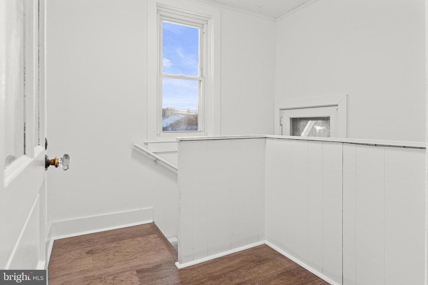 407 W 11th Avenue photo 9