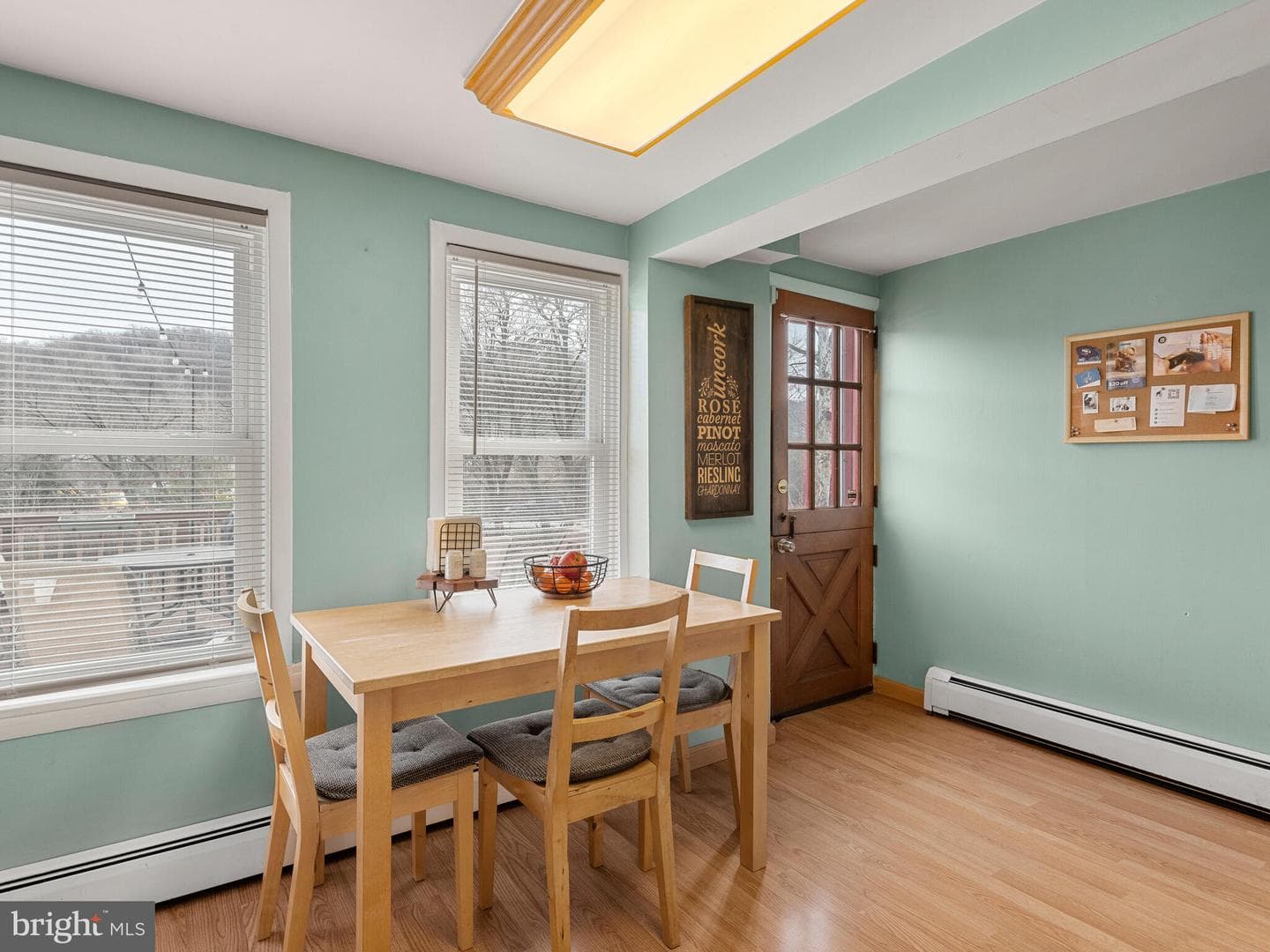 627 Ford Street photo 18