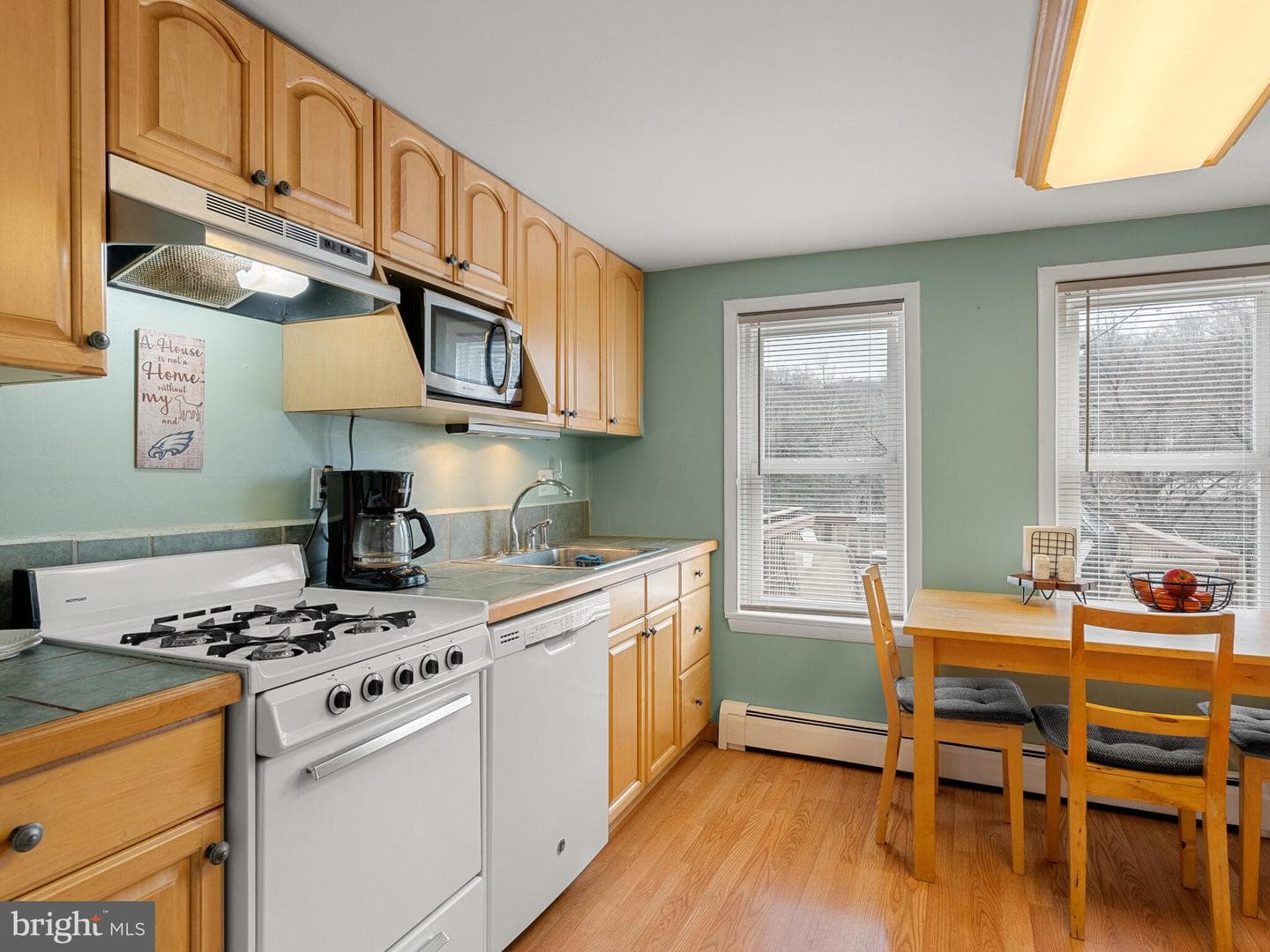 627 Ford Street photo 20
