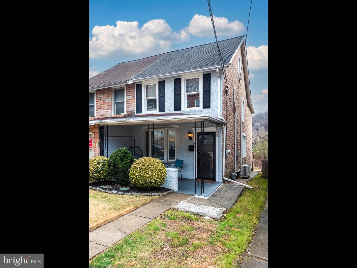 627 Ford Street photo 3