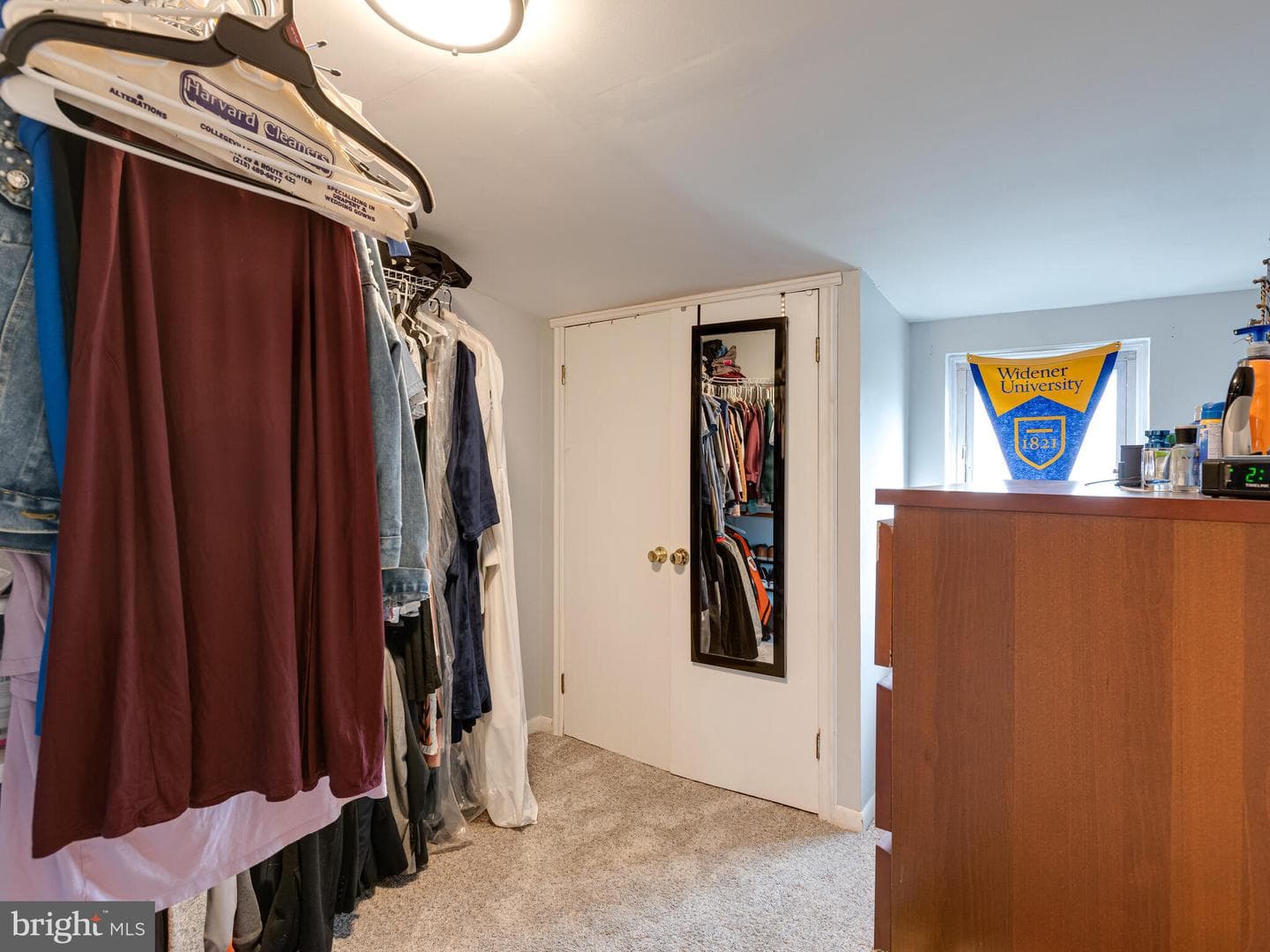 627 Ford Street photo 30