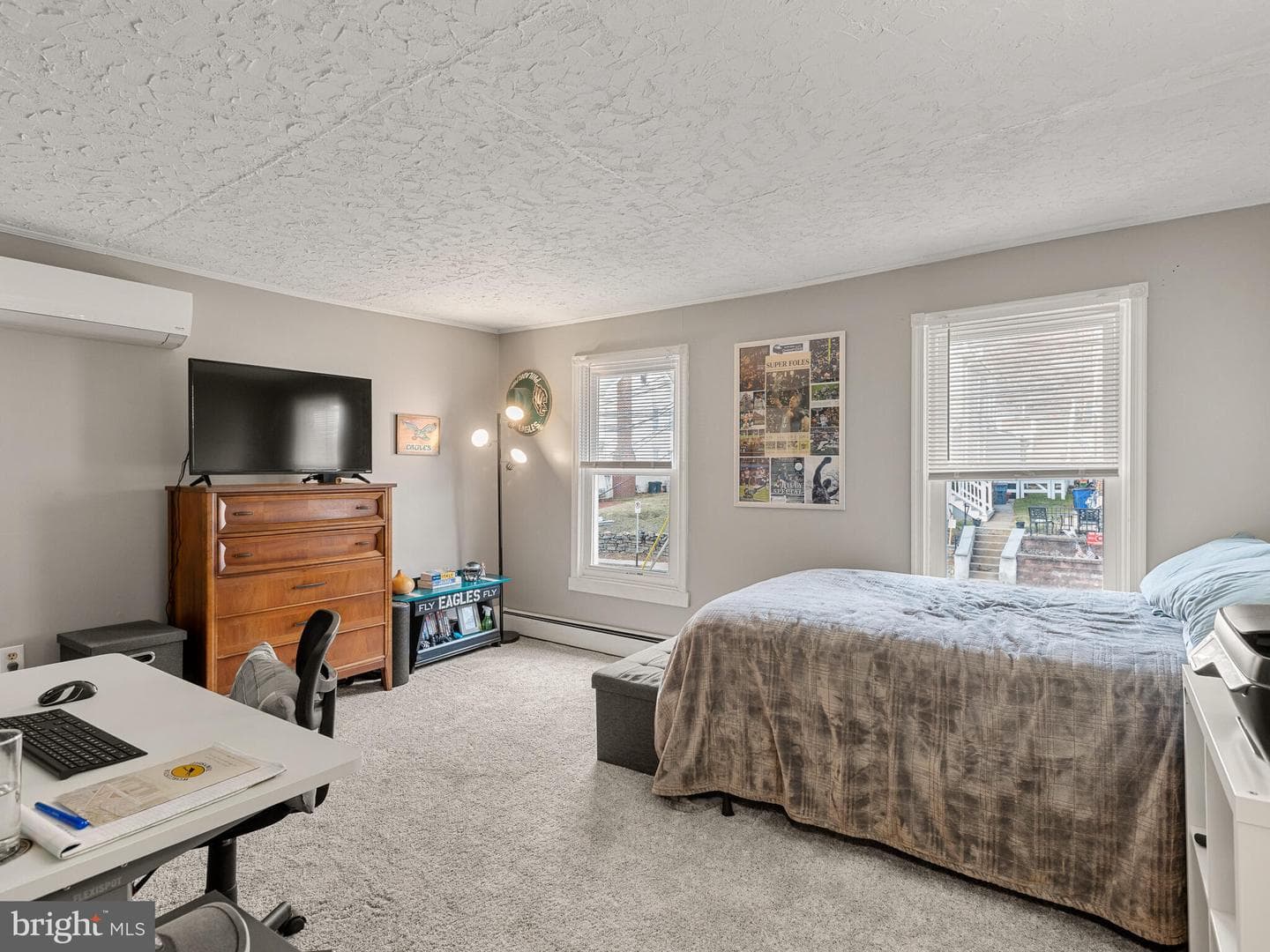 627 Ford Street photo 36