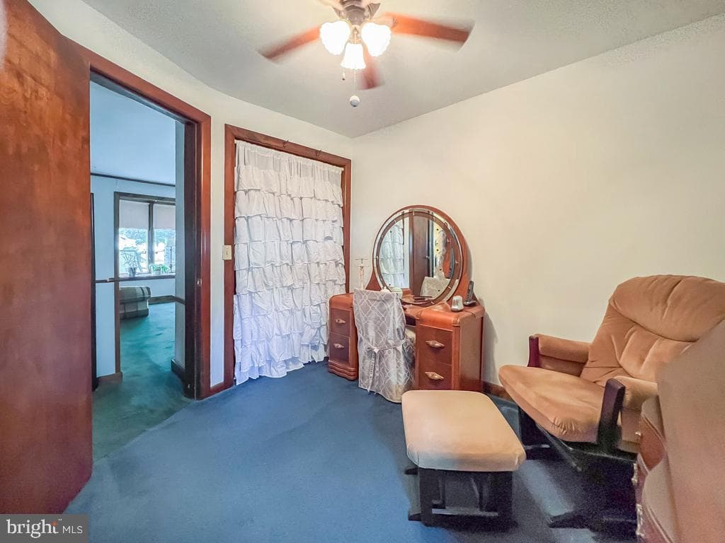 514 Sherwood Lane photo 8