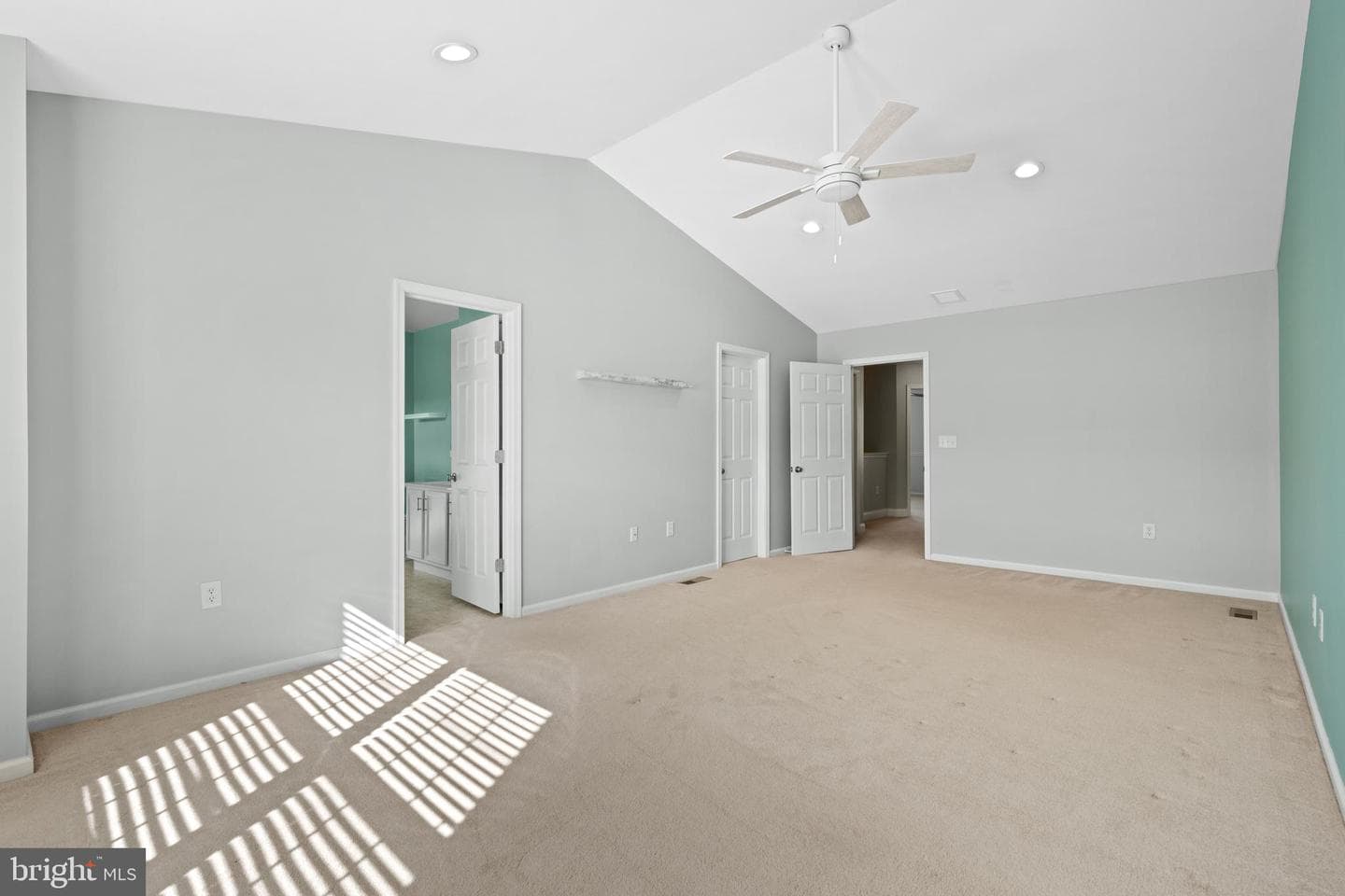 2012 Hayward Avenue photo 20