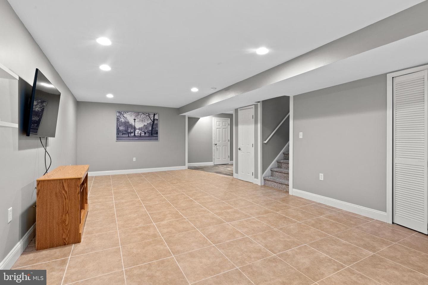 2012 Hayward Avenue photo 34
