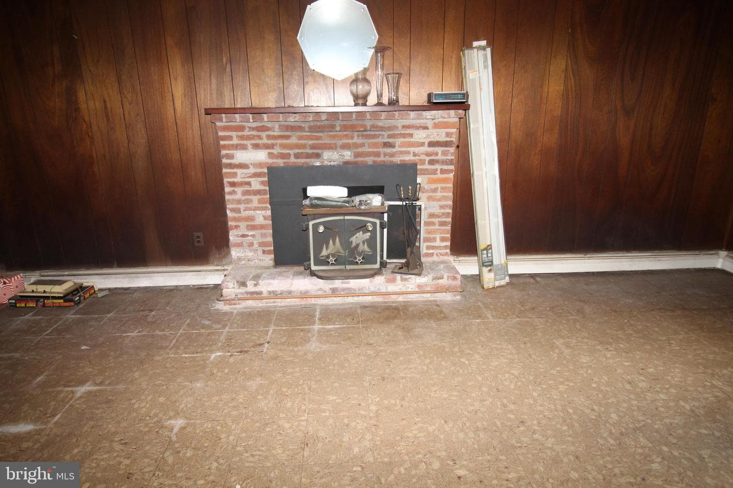 2820 Village Green Lane photo 7