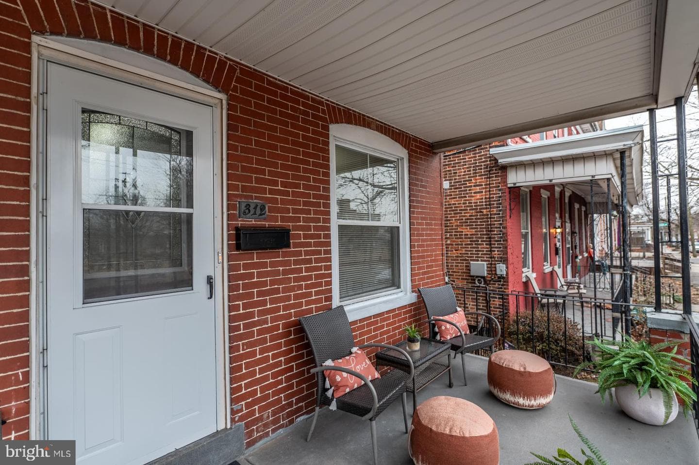 312 N Charlotte Street photo 2