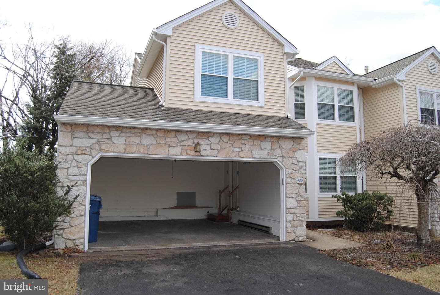 700 Locust Lane photo 21