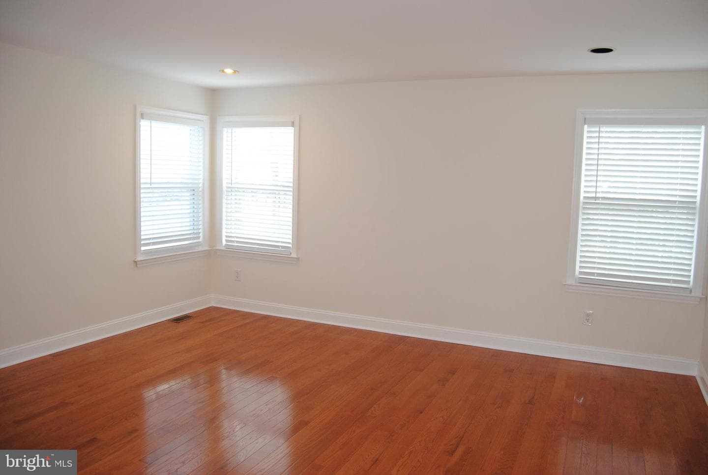 700 Locust Lane photo 39
