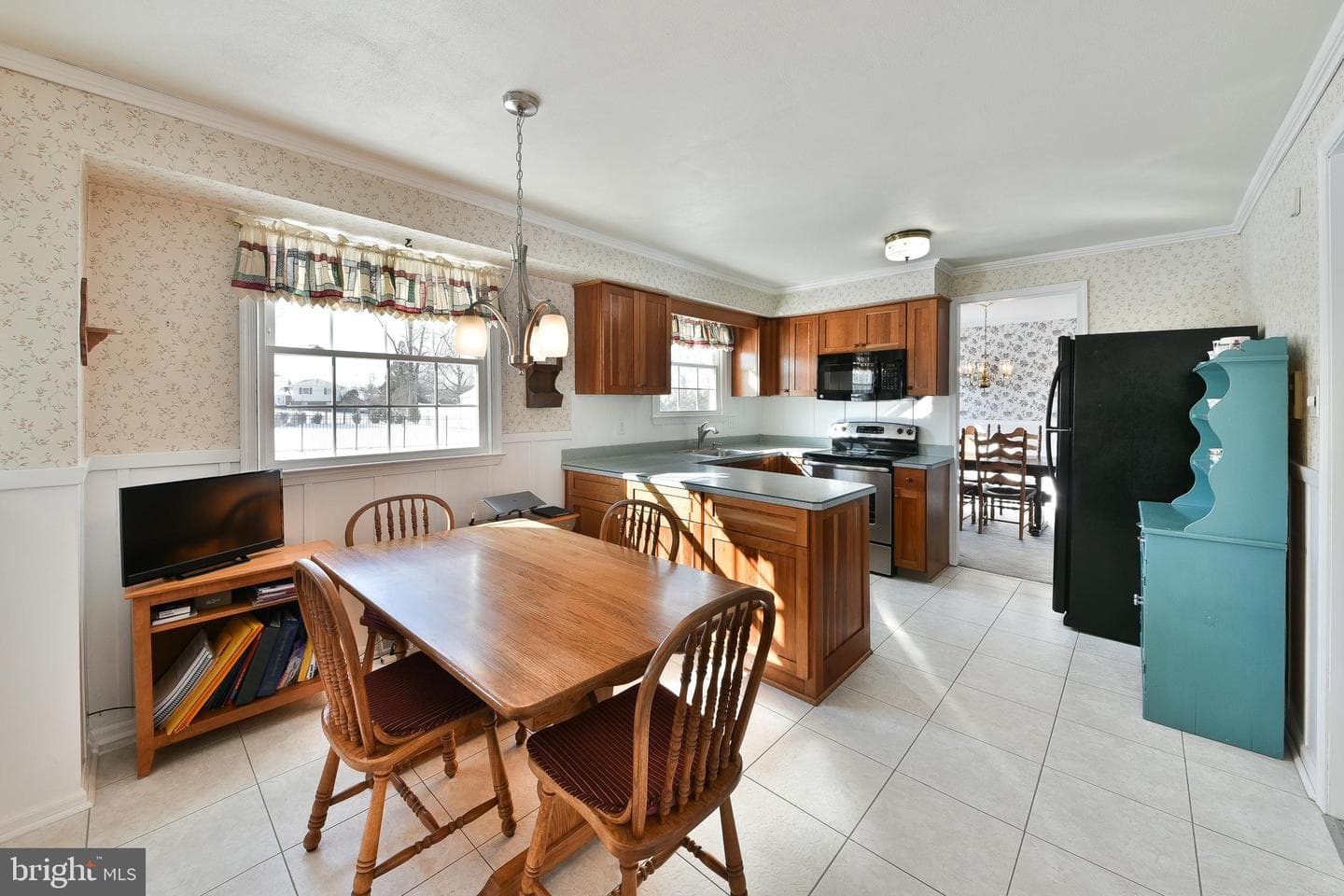 919 Herman Road photo 8