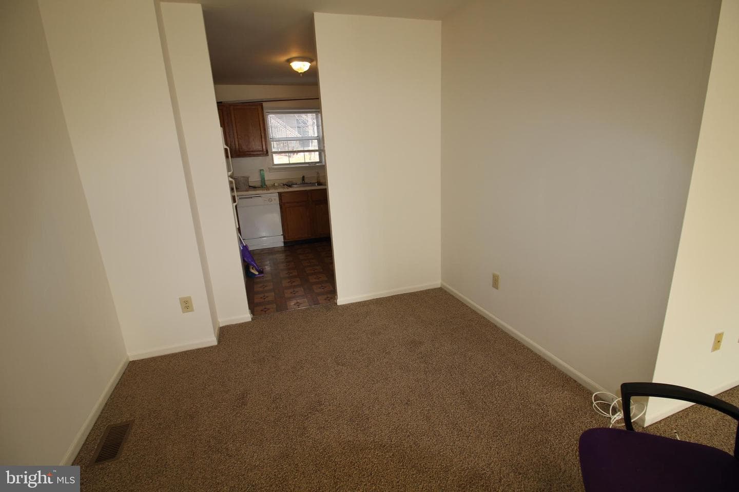 2403 Hillendale photo 12