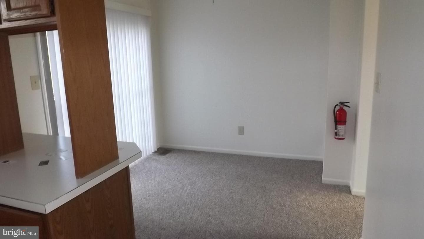 2403 Hillendale photo 6