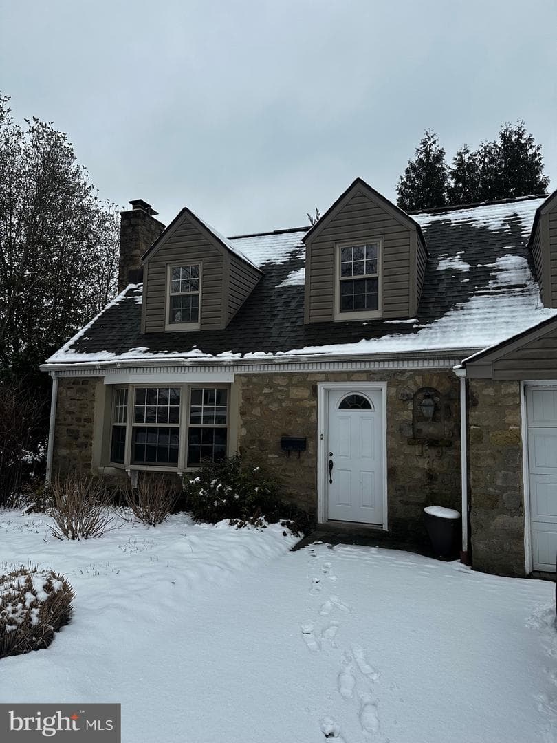 400 Burton Road photo 2