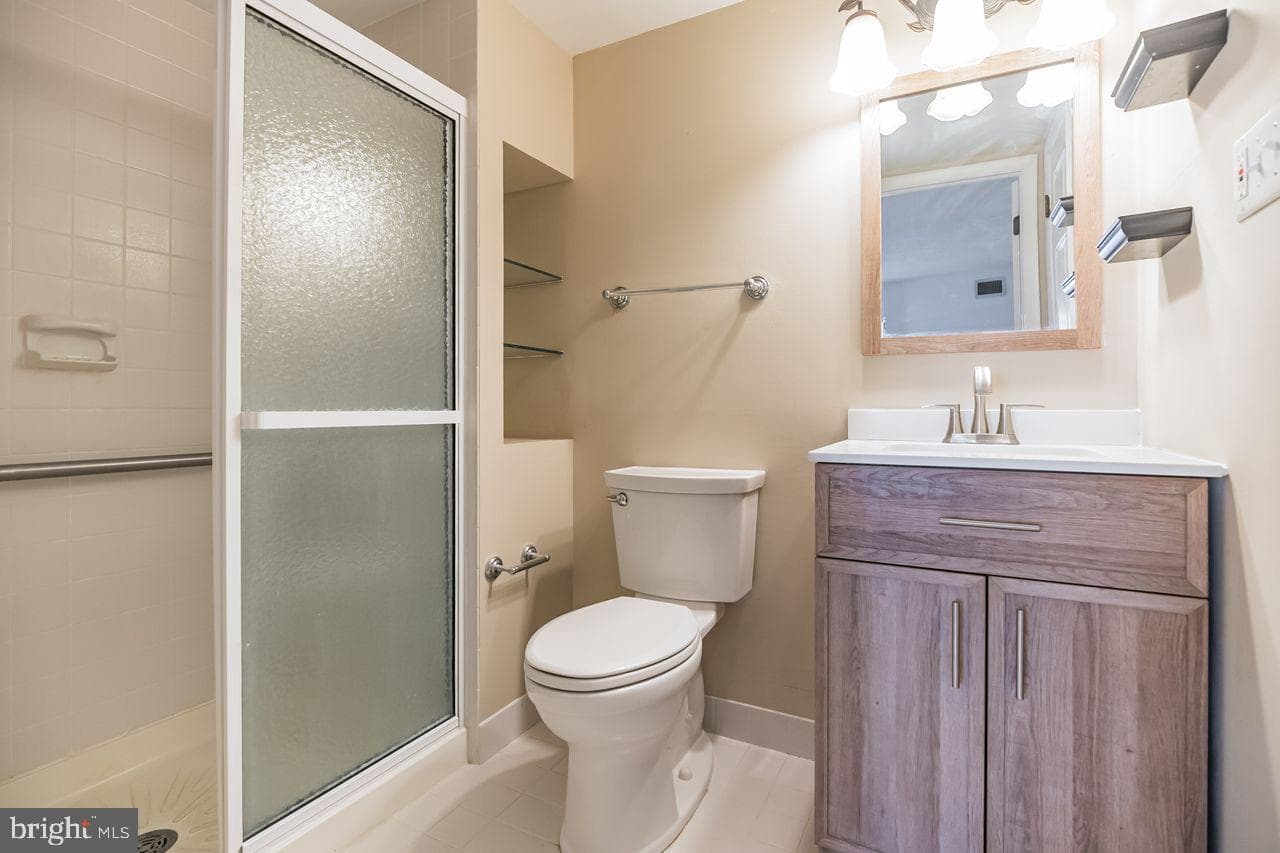 10807 Valley Forge Circle #807 photo 13