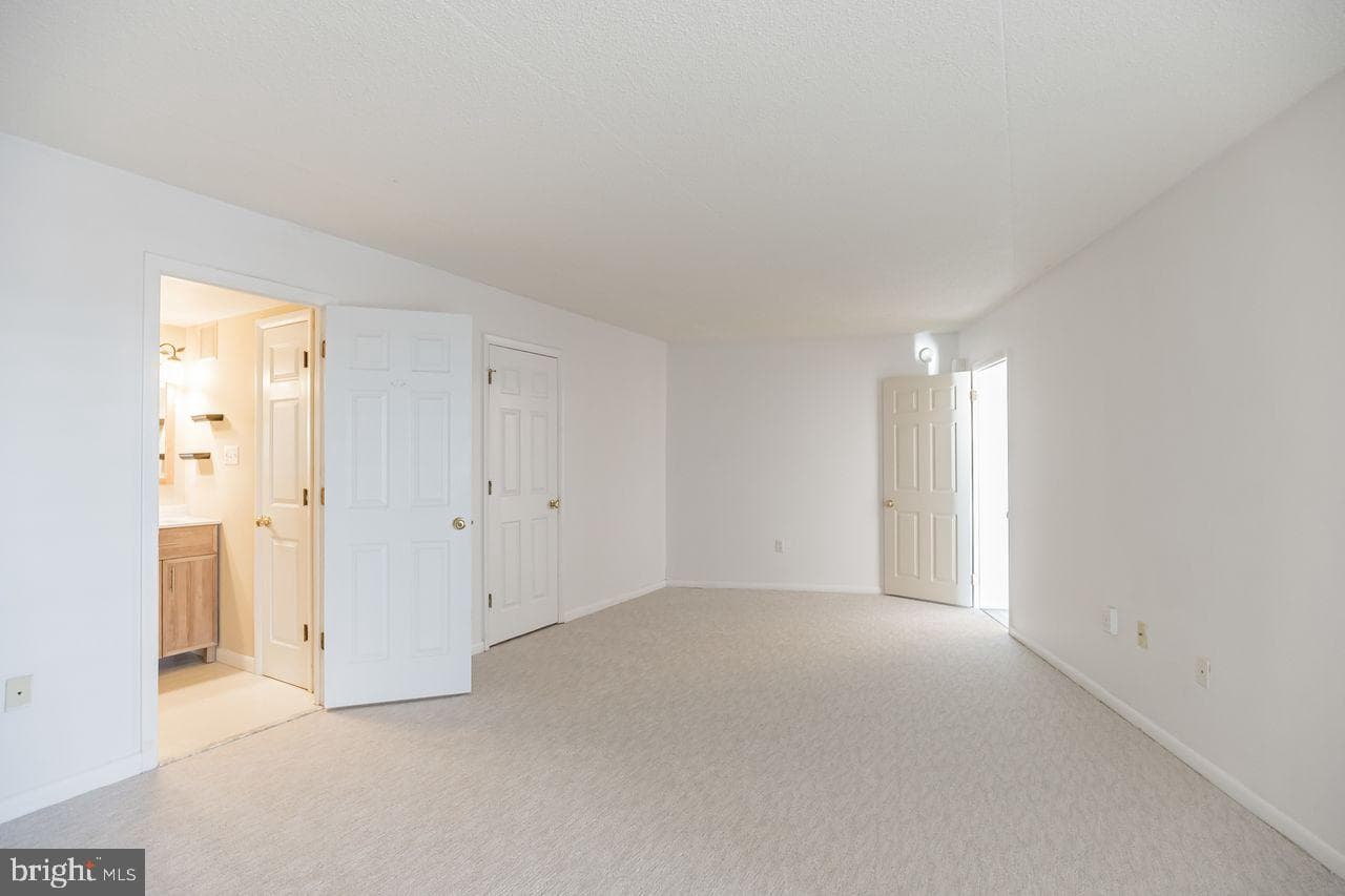 10807 Valley Forge Circle #807 photo 15