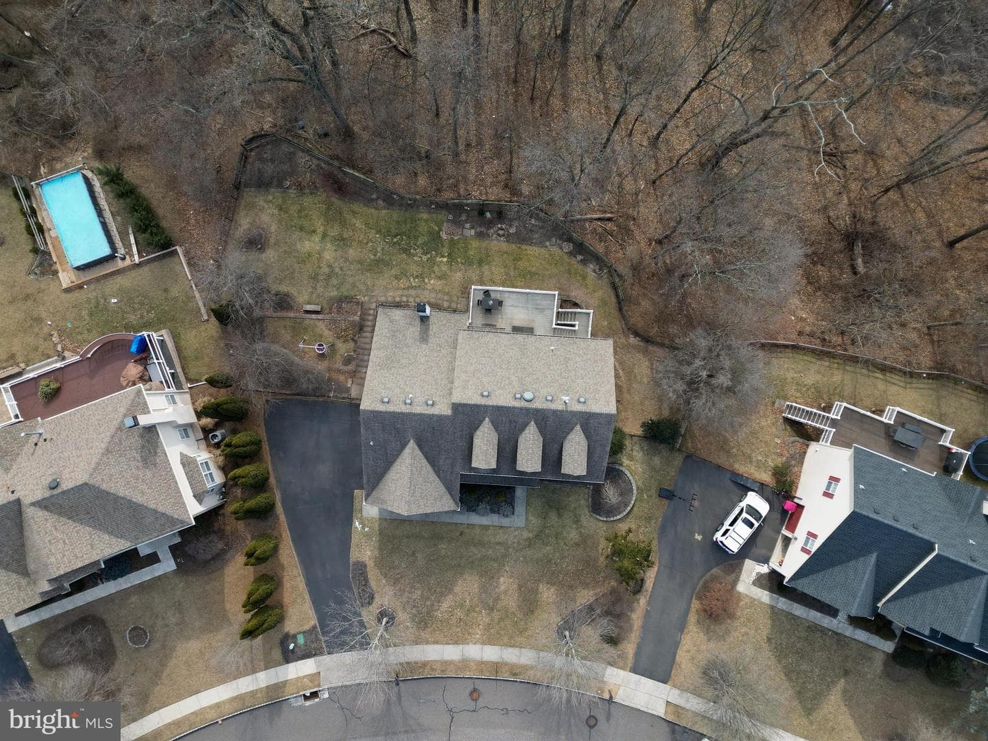 1032 Brassington Drive photo 3