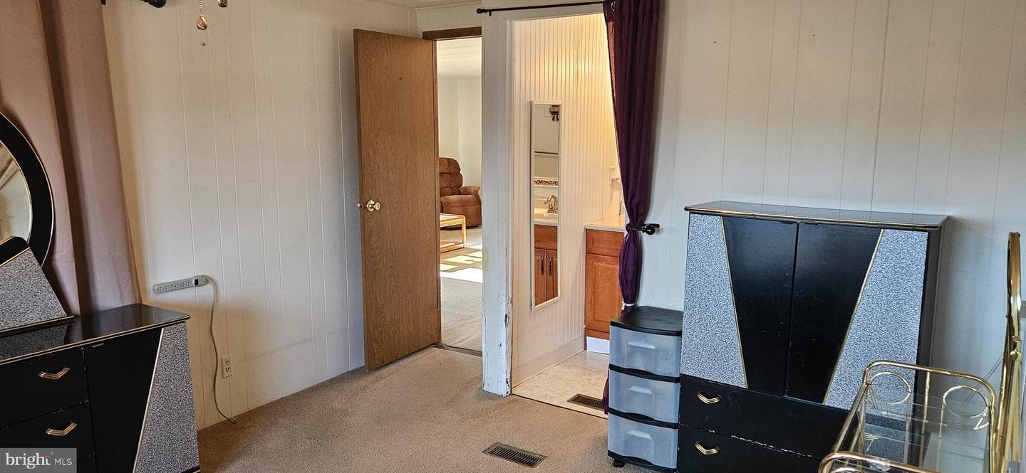 281 Winding Brook Run photo 18