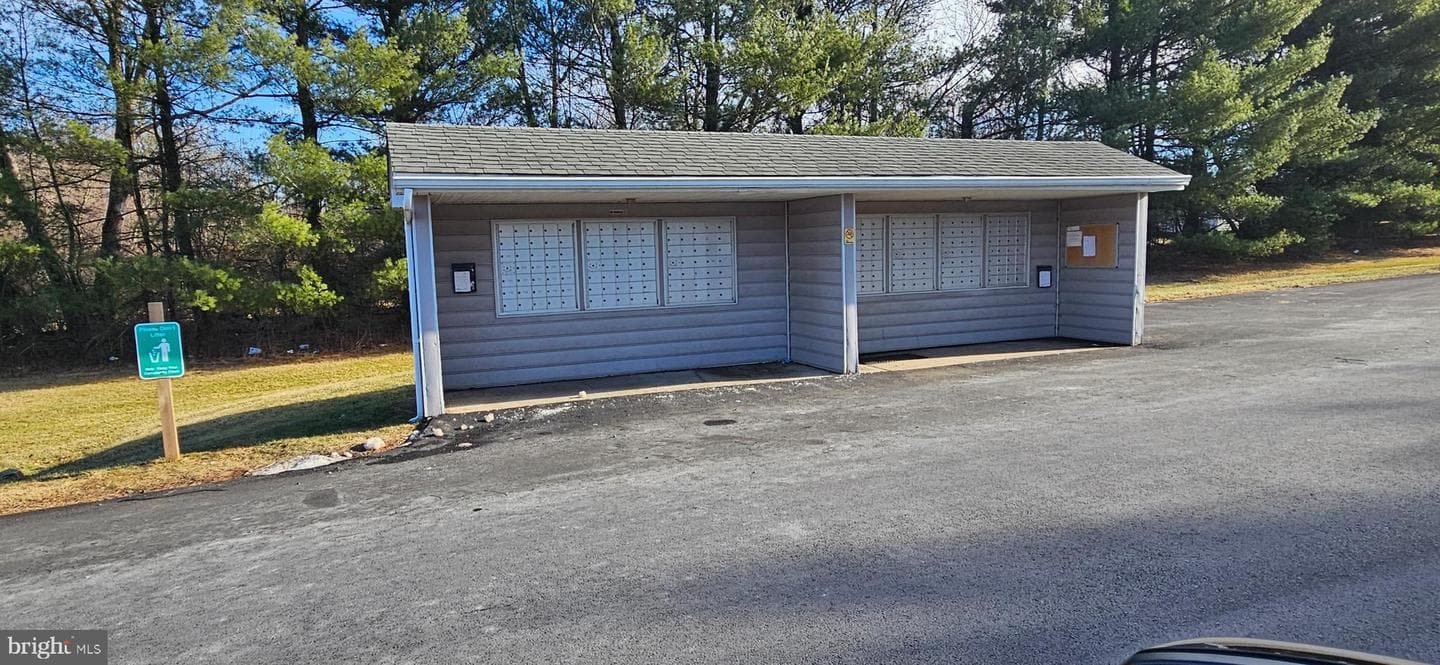 281 Winding Brook Run photo 26