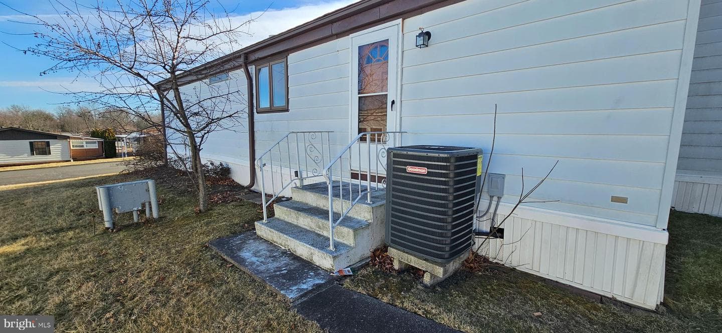 281 Winding Brook Run photo 5