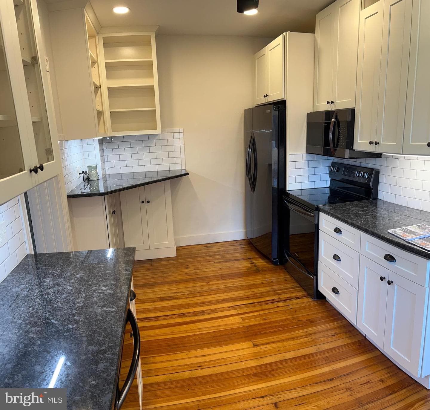 109 Chestnut Avenue photo 37