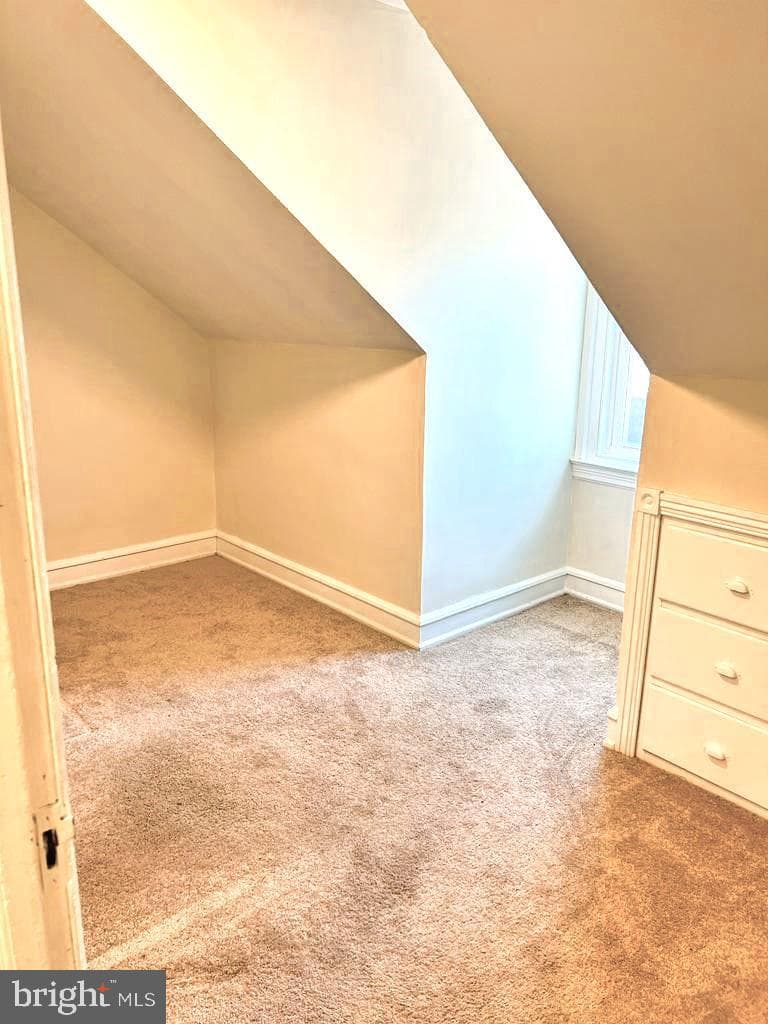 109 Chestnut Avenue photo 55