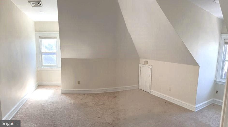 109 Chestnut Avenue photo 56