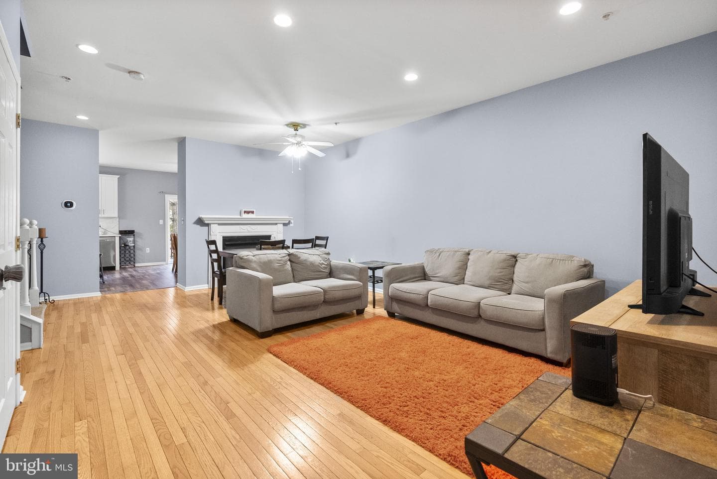 305 Donna Drive photo 9