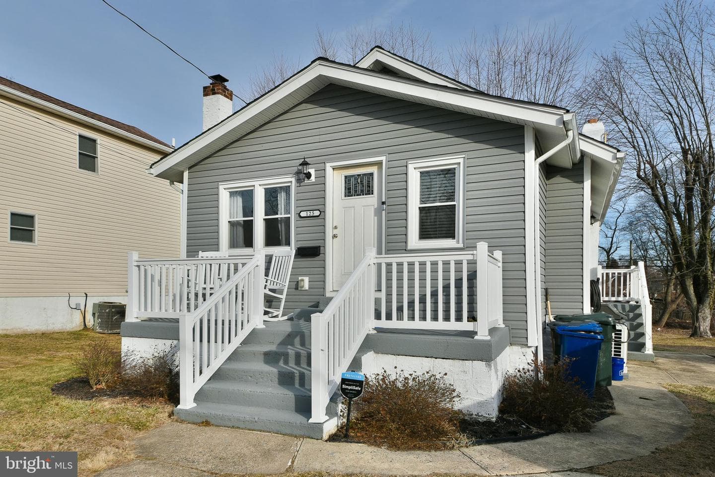 125 Houston Avenue photo 3