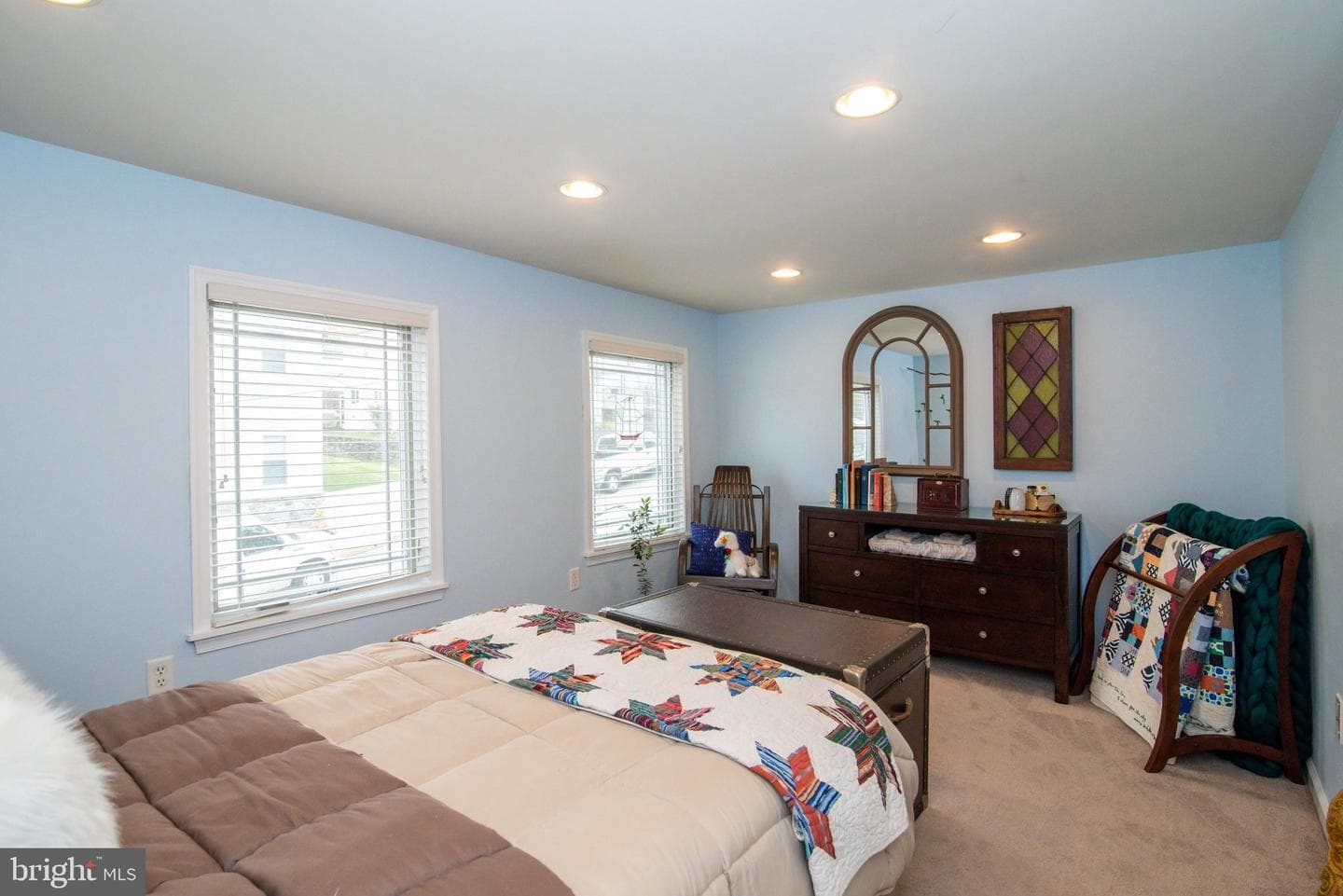 100 Cedar photo 19