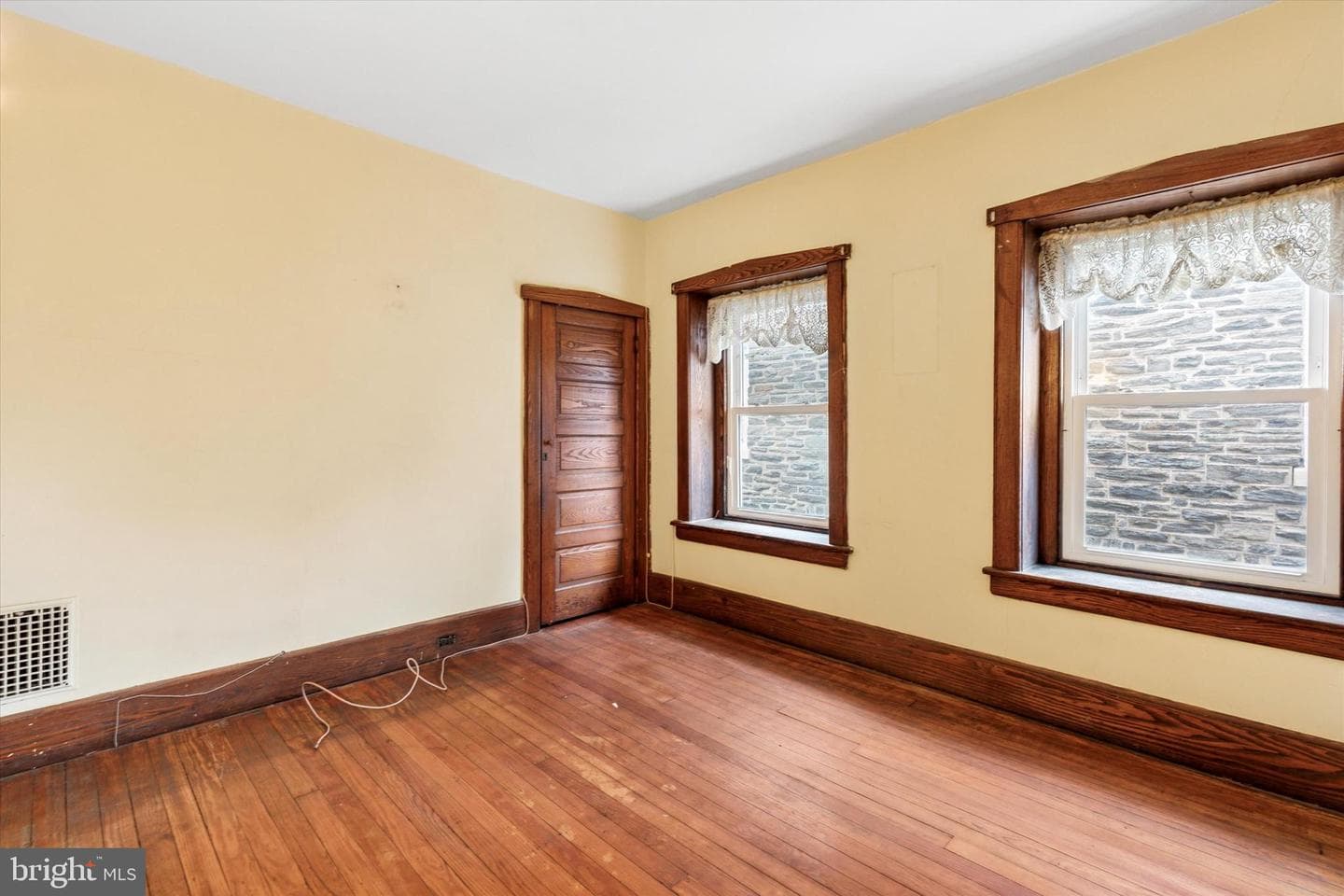 27 Waverly Road photo 9
