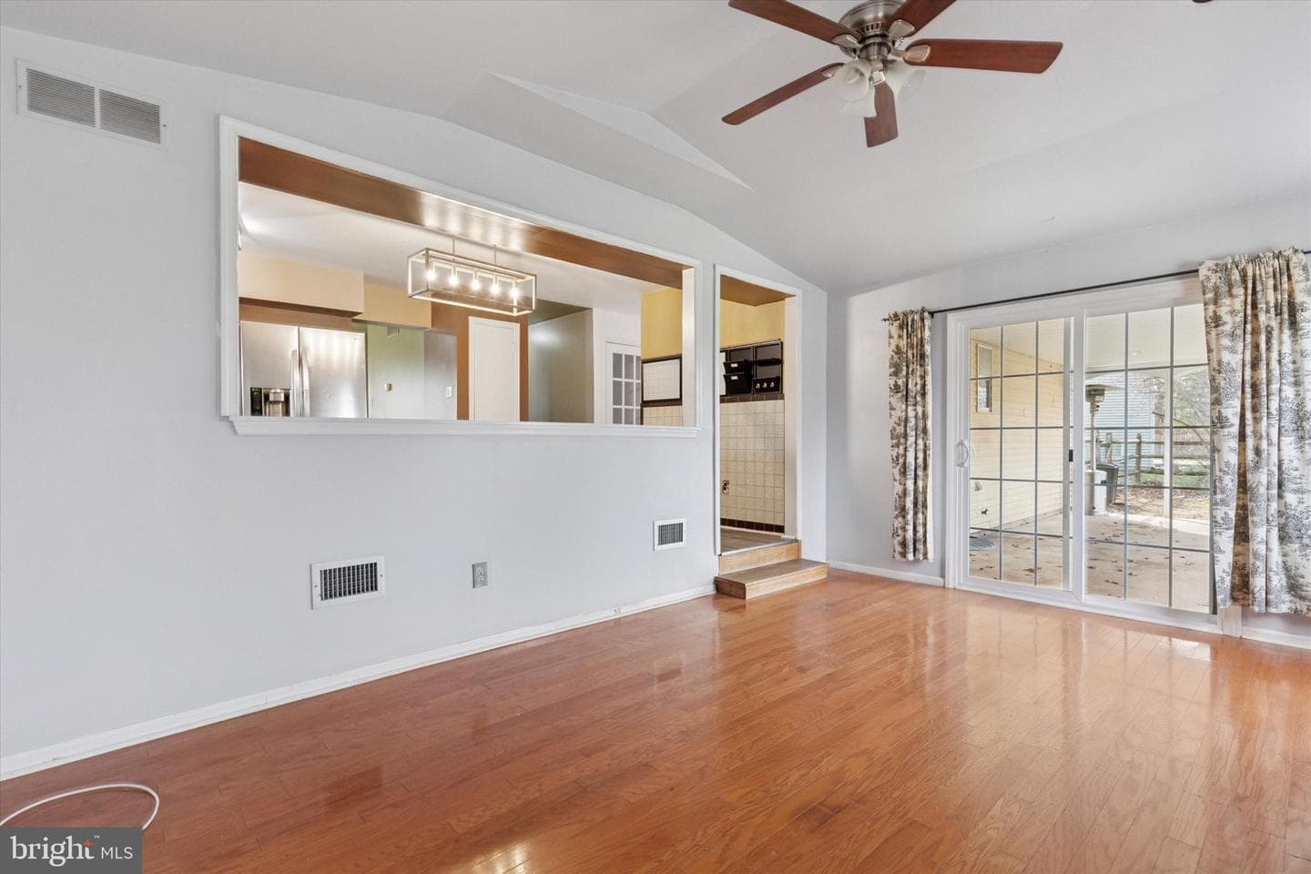 150 Station Drive photo 13
